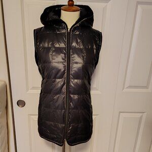 CM Ciao Milano 1969 Sleek Black Quilted Hooded Puffer Vest Duck Down  Insulated
